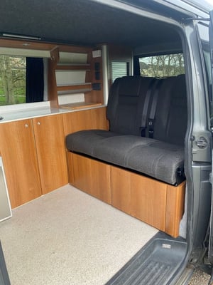 2010 Volkswagen T5.1 Campervan — photo 9 of 14