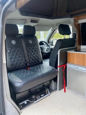 2010 Volkswagen T5.1 Campervan — photo 8 of 14
