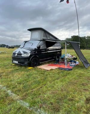 2017 Volkswagen Transporter T6 — photo 11 of 16