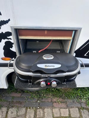 2018 Mitsubishi Canter — photo 17 of 33
