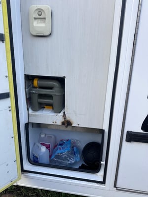 2018 Mitsubishi Canter — photo 31 of 33