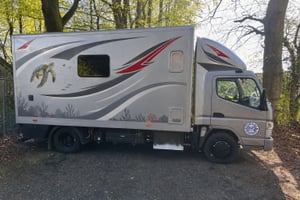 2018 Mitsubishi Canter — photo 22 of 33