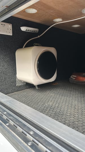 2018 Mitsubishi Canter — photo 44 of 53