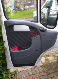 2005 Rapido 7085F - Image 4