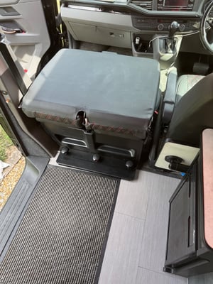 2021 Volkswagen T28 — photo 17 of 45
