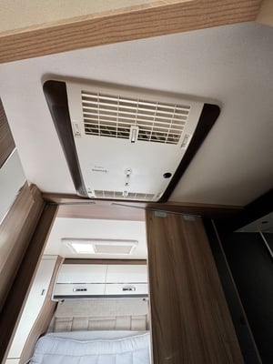 2022 Swift 794 — photo 16 of 30