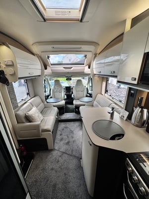 2022 Swift 794 — photo 17 of 30