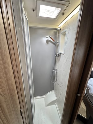 2022 Swift 794 — photo 18 of 30
