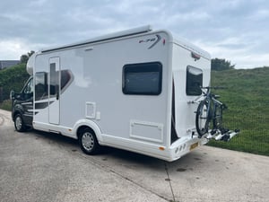 2021 Auto-Trail F-Line F72 — photo 6 of 19