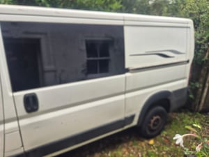 2011 Citroen Relay — photo 2 of 8