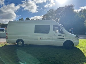 2007 Mercedes-Benz Sprinter — photo 13 of 16