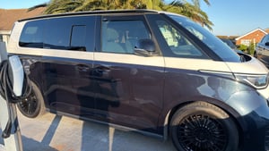 2023 Volkswagen ID. Buzz — photo 5 of 7