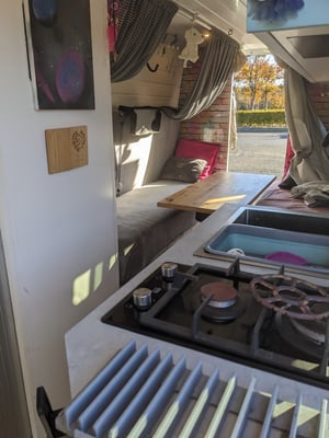 2015 Mercedes-Benz Sprinter — photo 12 of 23