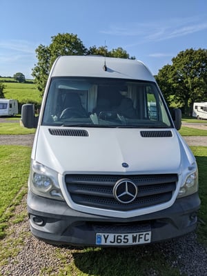 2015 Mercedes-Benz Sprinter — photo 1 of 23