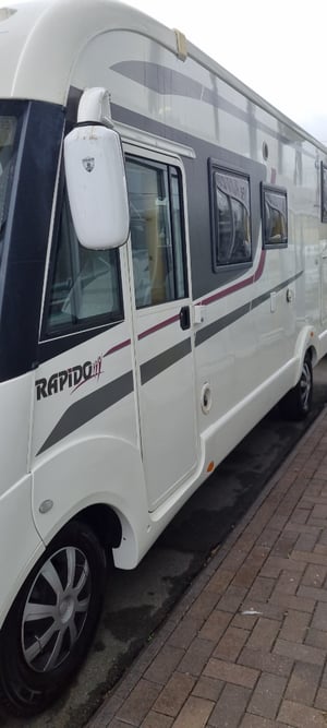 2018 Rapido Serie 8F — photo 4 of 14