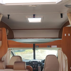 2013 Hymer Carado — photo 8 of 16