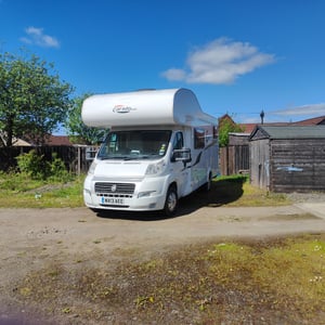 2013 Hymer Carado — photo 1 of 16