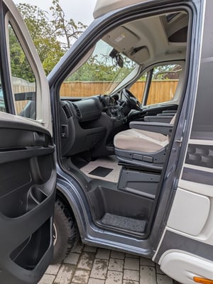 2024 Swift Escape 640 — photo 13 of 30