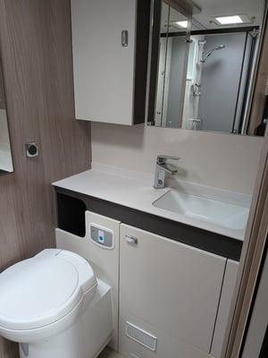 2024 Swift Escape 640 — photo 15 of 30