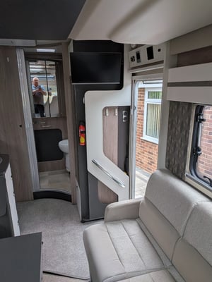 2024 Swift Escape 640 — photo 22 of 30