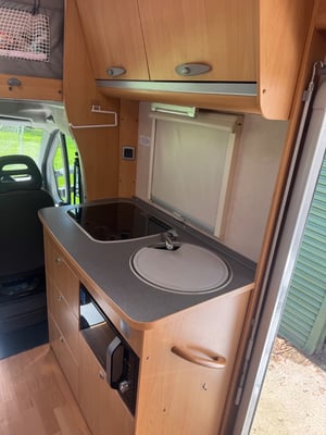 2009 Adria Adriatik Coral Sport — photo 19 of 19
