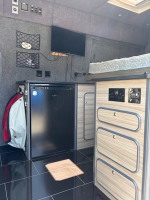 2005 Vauxhall Movano 3L Motorhome Conversion — photo 11 of 24