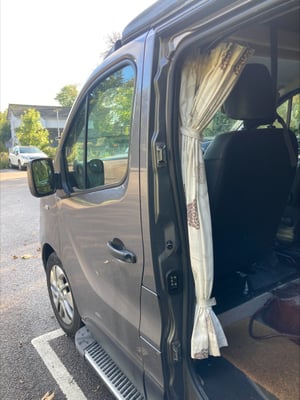 2005 Renault Trafic — photo 18 of 35