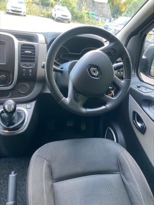 2005 Renault Trafic — photo 22 of 35
