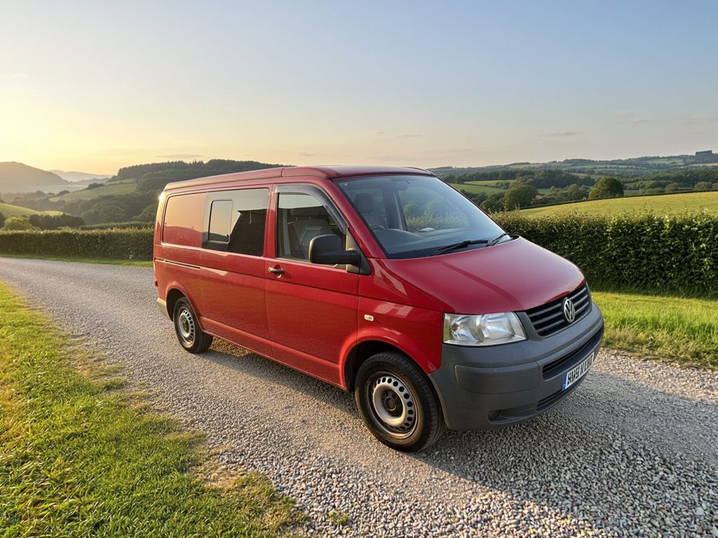 2009 Volkswagen Transporter T30 TDI LWB - Image 1