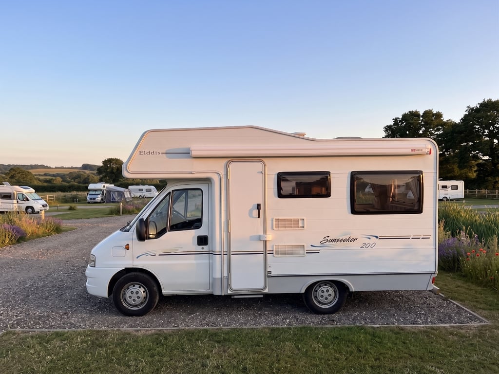 2006 Elddis Sunseeker 200 - Image 1