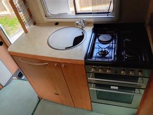 2006 Bessacarr E795 — photo 15 of 17