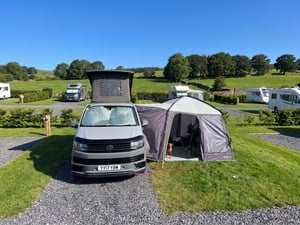 2017 Volkswagen T6 Campervan — photo 1 of 2