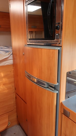 2009 Adria Coral Sport A660 DP — photo 3 of 22