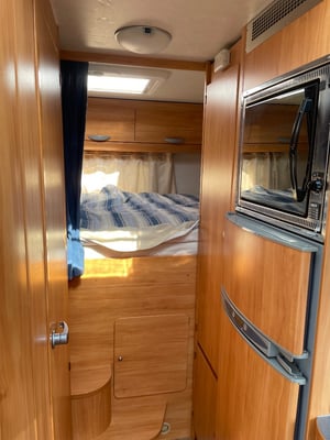 2009 Adria Coral Sport A660 DP — photo 10 of 22