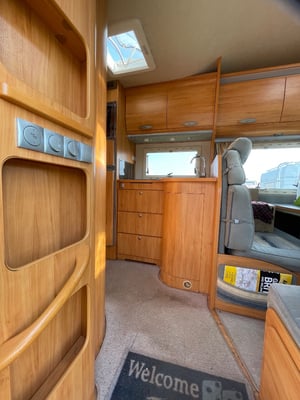 2009 Adria Coral Sport A660 DP — photo 18 of 22