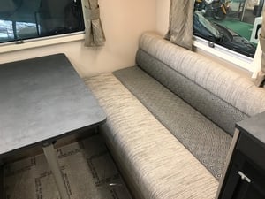 2023 Swift Edge 486 — photo 13 of 42