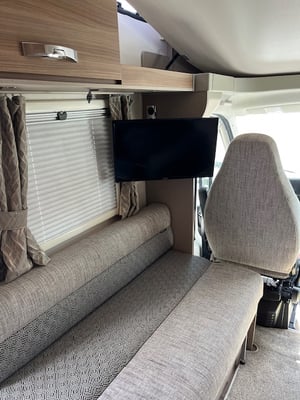 2023 Swift Edge 486 — photo 16 of 42