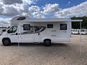 2023 Swift Edge 486 — photo 34 of 42