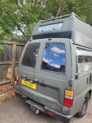 1991 Nissan Urvan — photo 6 of 10