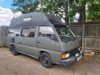 1991 Nissan Urvan - Image 4
