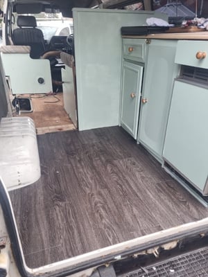 1991 Nissan Urvan — photo 9 of 10