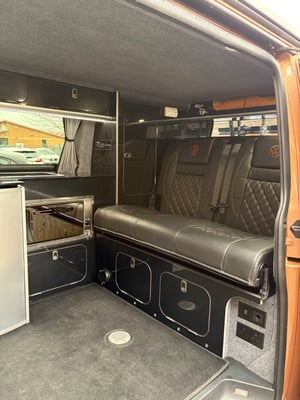 2022 Volkswagen T6.1 Campervan — photo 16 of 22