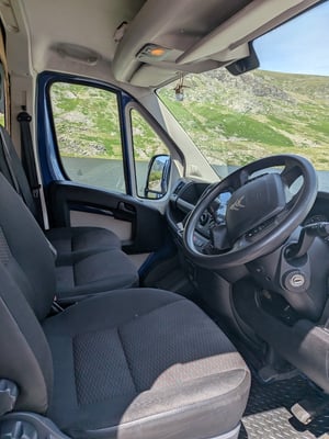 2015 Citroen Relay Campervan — photo 10 of 14