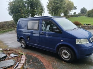 2005 Volkswagen T5 Campervan — photo 4 of 13