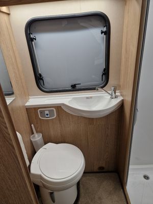 2024 Auto-Trail Imala 730 — photo 5 of 29