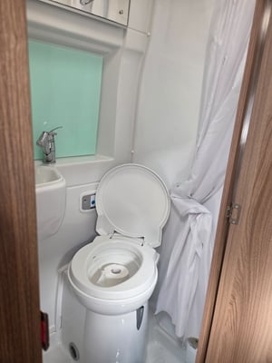 2019 Swift Select 184 — photo 22 of 52