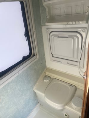2001 Auto-Sleeper Talisman — photo 12 of 12