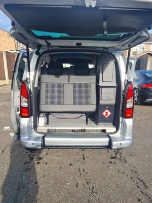 2018 Citroen Berlingo — photo 12 of 22