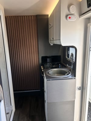 2024 Swift Voyager 494 — photo 20 of 30