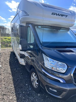 2024 Swift Voyager 494 — photo 21 of 30